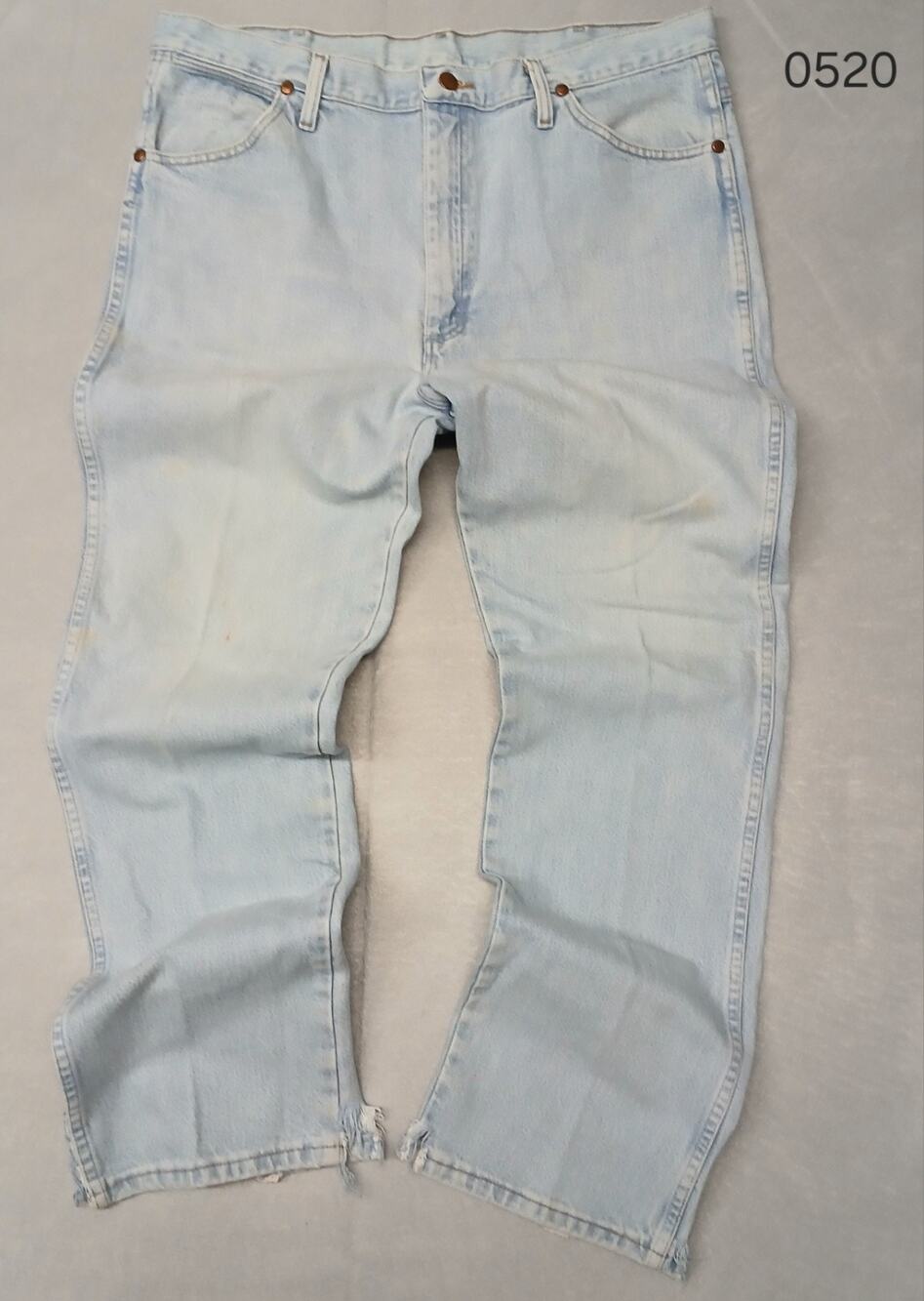 Wrangler (38x32) Relaxed Straight Denim Jeans/Pants